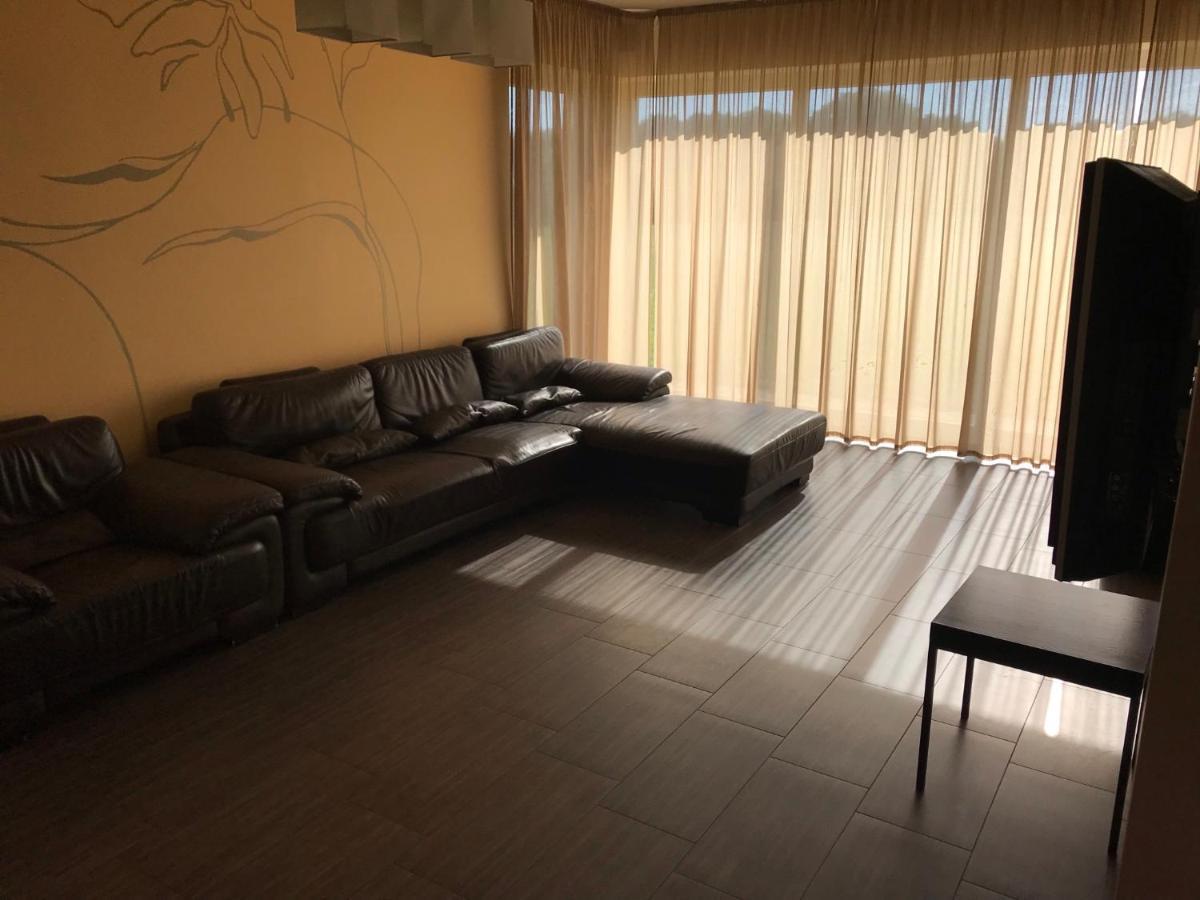 Beach Guesthouse Lenkas Saraiķi 외부 사진
