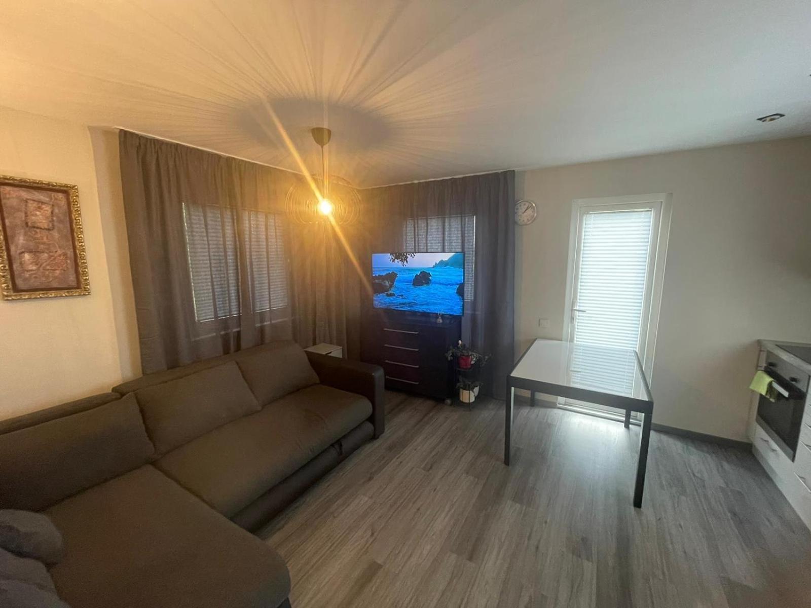Beach Guesthouse Lenkas Saraiķi 외부 사진